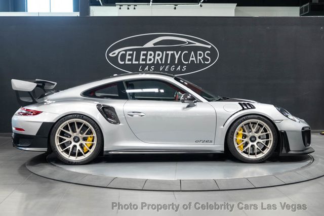 2018 Porsche 911 GT2 RS - 23046541 - 3