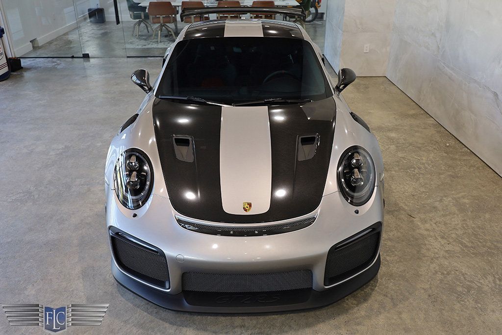 2018 Porsche 911 GT2 RS Weissach - 22556966 - 10