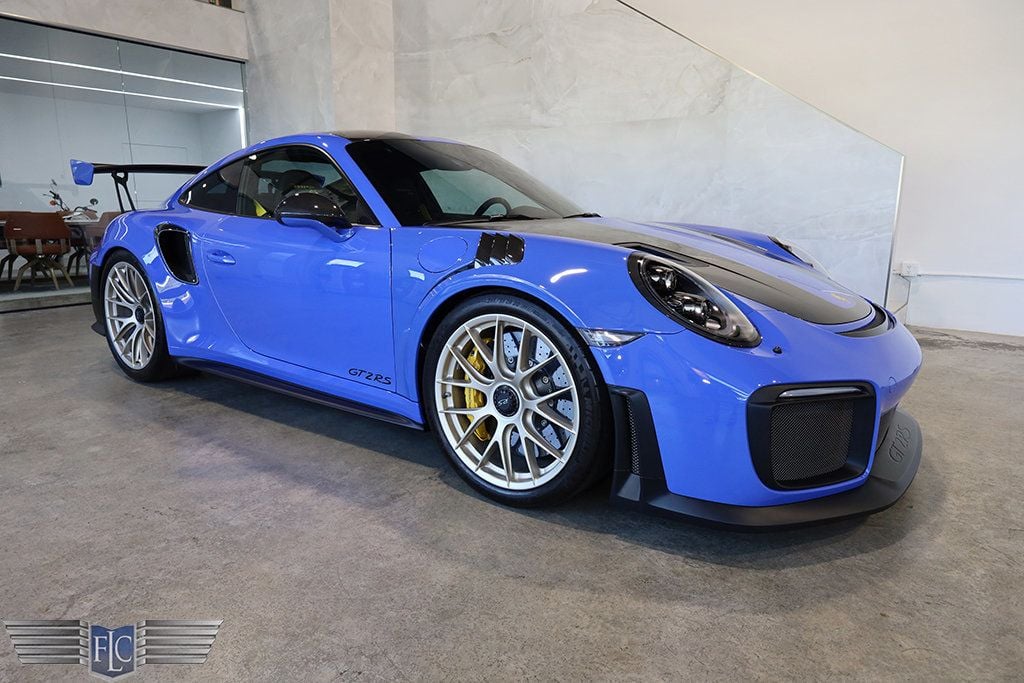 2018 Porsche 911 GT2 RS Weissach - 22919287 - 0