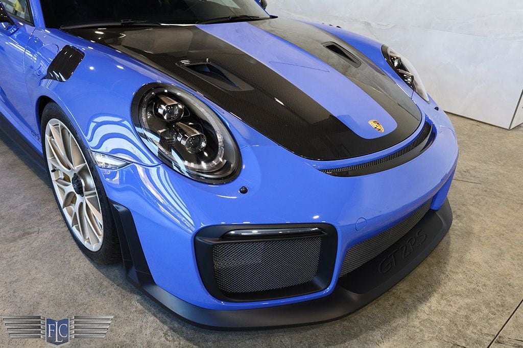 2018 Porsche 911 GT2 RS Weissach - 22919287 - 15