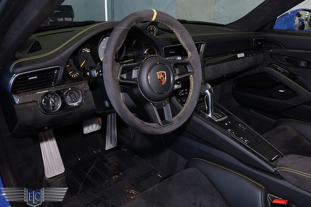 2018 Porsche 911 GT2 RS Weissach - 22919287 - 23