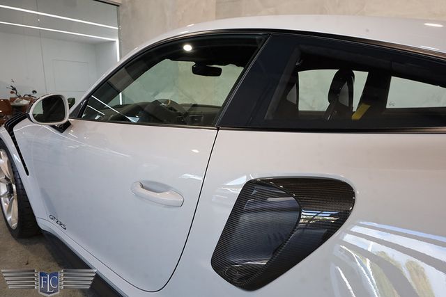 2018 Porsche 911 GT2 RS Weissach - 22986338 - 12