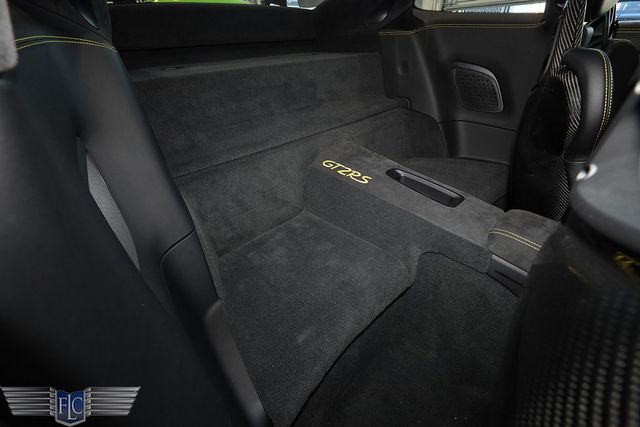 2018 Porsche 911 GT2 RS Weissach - 22986338 - 23