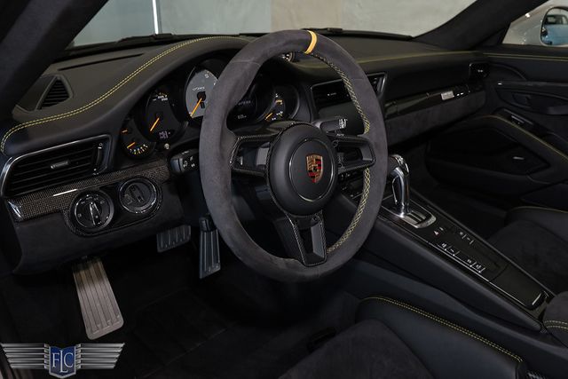 2018 Porsche 911 GT2 RS Weissach - 22986338 - 25