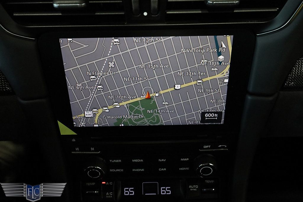 2018 Porsche 911 GT2 RS Weissach - 22986338 - 32