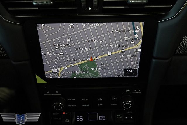 2018 Porsche 911 GT2 RS Weissach - 22986338 - 32