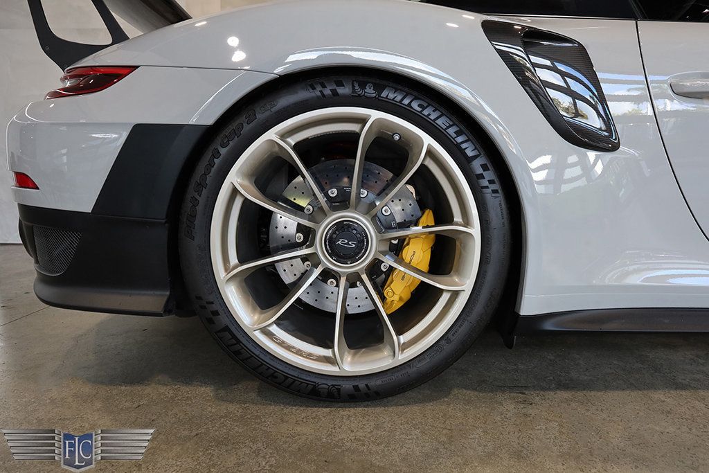 2018 Porsche 911 GT2 RS Weissach - 22986338 - 46