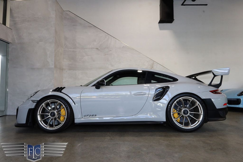 2018 Porsche 911 GT2 RS Weissach - 22986338 - 51