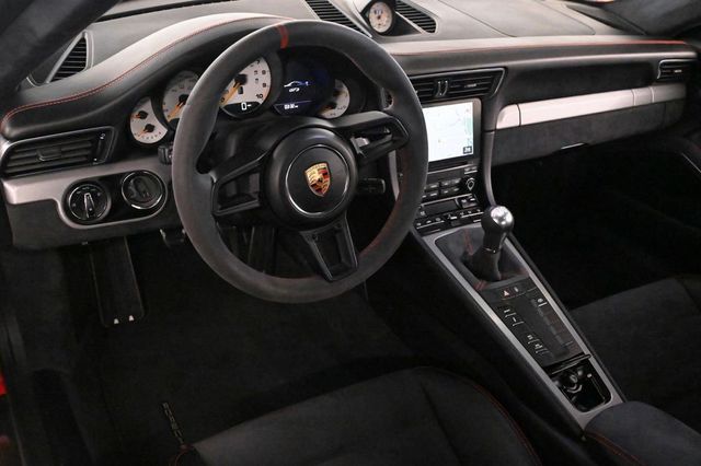 2018 Porsche 911 GT3 - 23051099 - 3