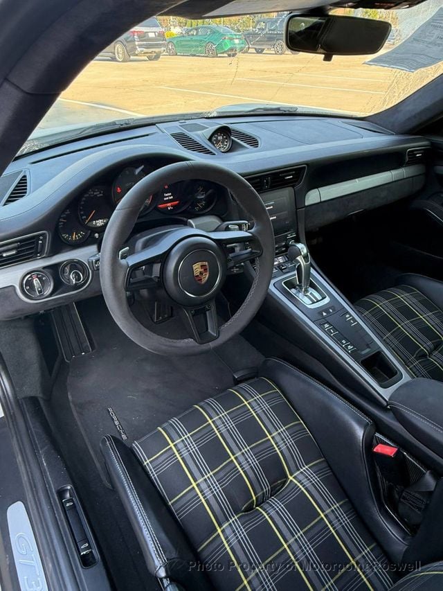 2018 Porsche 911 GT3 - 22885202 - 16