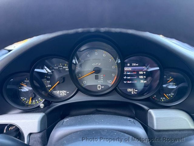 2018 Porsche 911 GT3 - 22885202 - 19