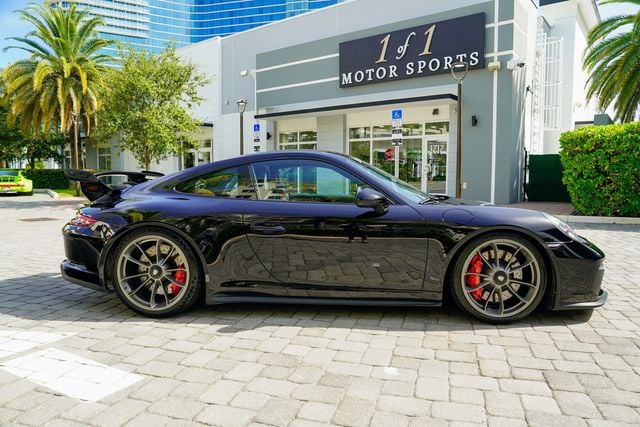 2018 Porsche 911 GT3 - 23082007 - 32