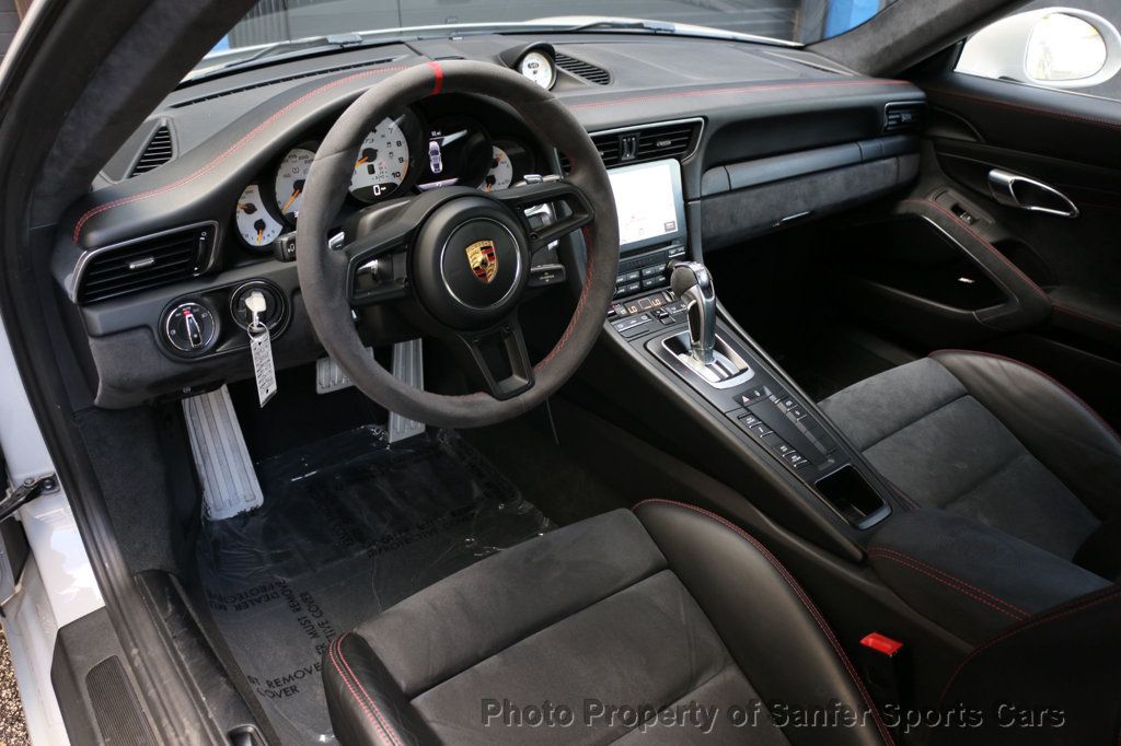 2018 Porsche 911 GT3 - 23001898 - 18