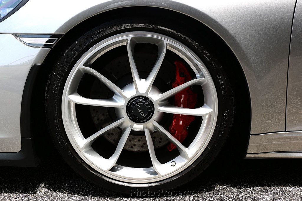 2018 Porsche 911 GT3 - 23055663 - 17