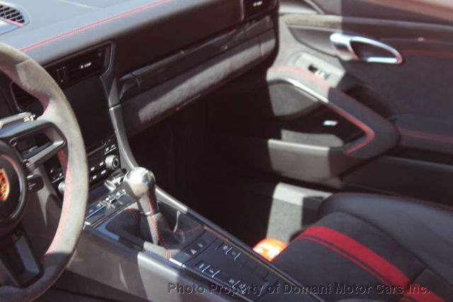 2018 Porsche 911 GT3,TRUE 6 -SPEED MANUAL,OVER $42K IN FACTORY OPTIONS - 21897680 - 17