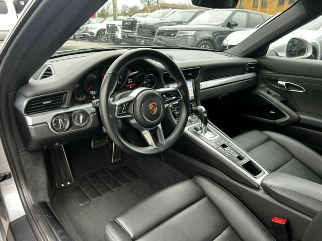 2018 Porsche 911 MSRP$108900/PremiumPkg/Heated&CooledSeats/BlindSpot/NAV - 22967914 - 10