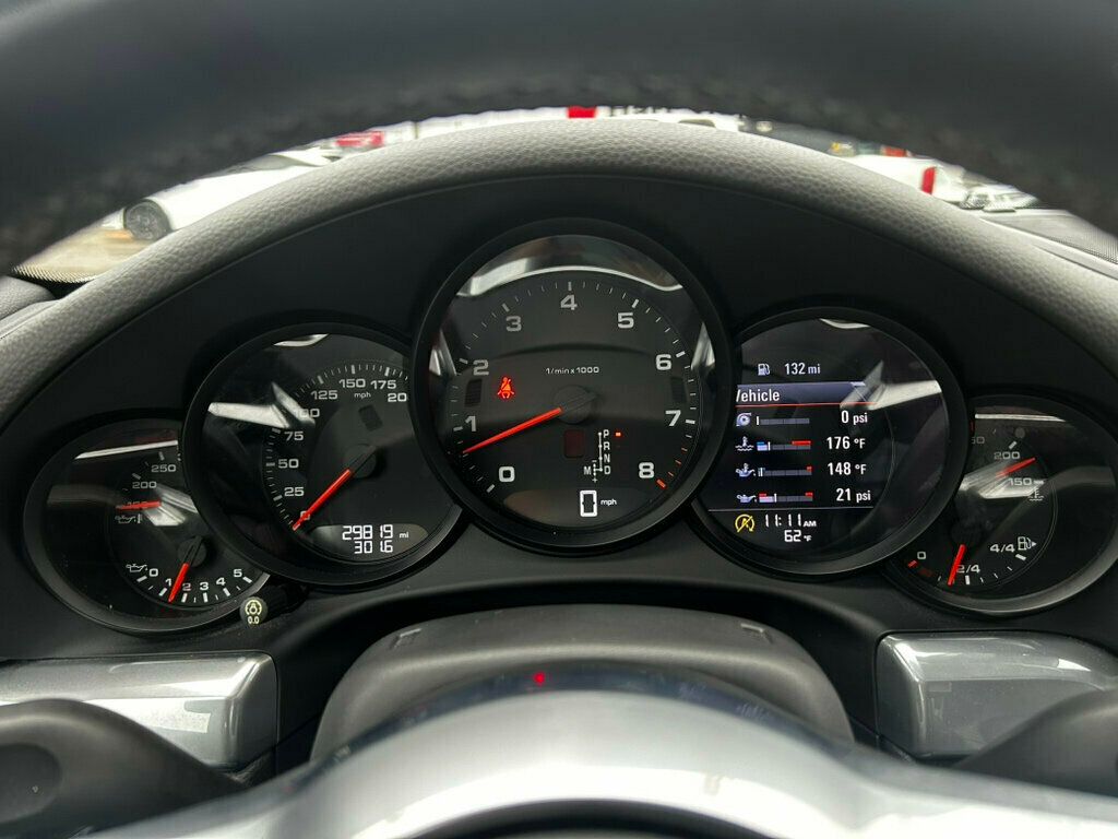 2018 Porsche 911 MSRP$108900/PremiumPkg/Heated&CooledSeats/BlindSpot/NAV - 22967914 - 17