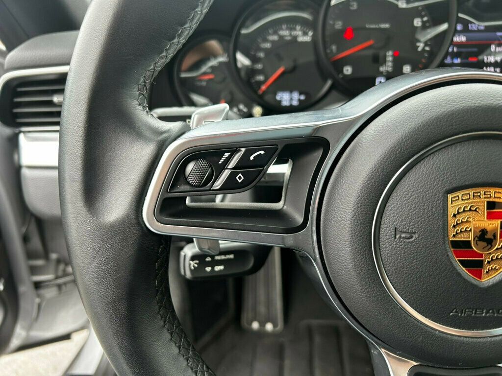 2018 Porsche 911 MSRP$108900/PremiumPkg/Heated&CooledSeats/BlindSpot/NAV - 22967914 - 19