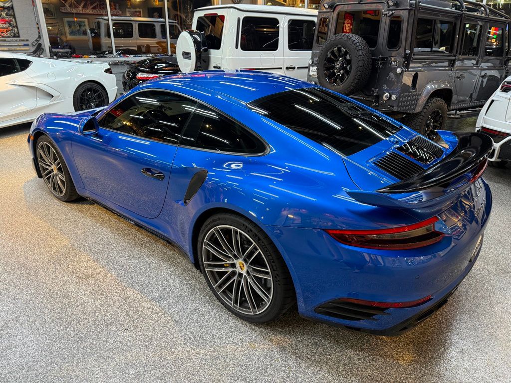 2018 Porsche 911 Turbo S photo 19