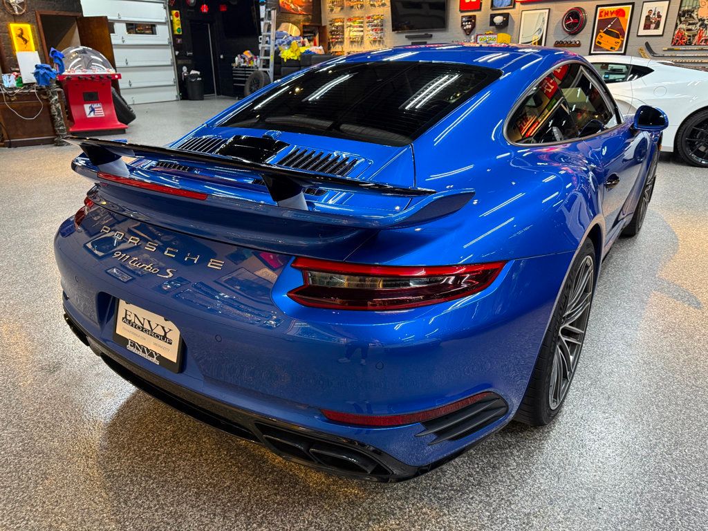 2018 Porsche 911 Turbo S photo 21