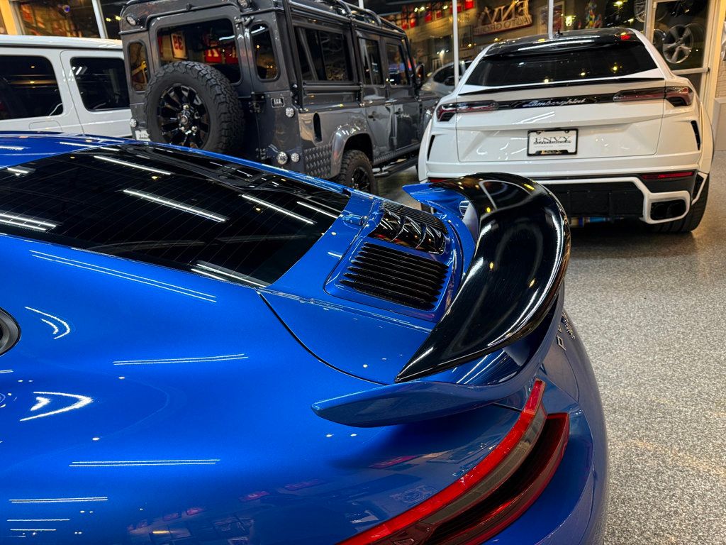 2018 Porsche 911 Turbo S photo 23