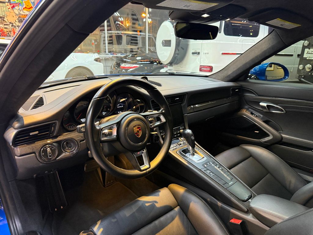 2018 Porsche 911 Turbo S photo 28