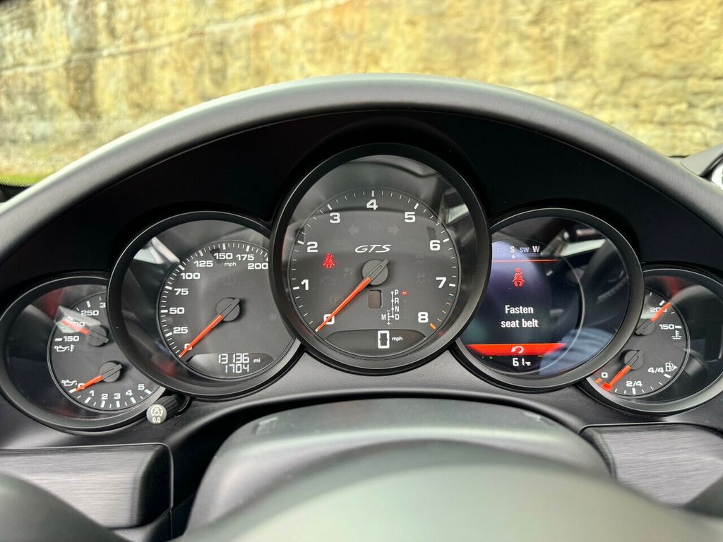 2018 Porsche 911 Targa 4 GTS, Premium Pack, 18 Way Sport Seats, PDLS+ Lighting - 22308250 - 26