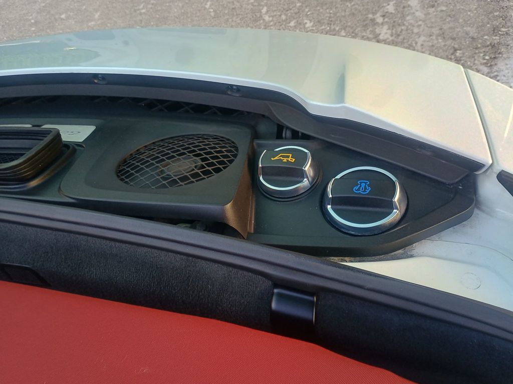 2018 Porsche 911 Targa 4S 1 Owner Clean Autocheck - 22992165 - 52