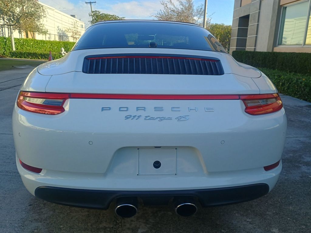 2018 Porsche 911 Targa 4S 1 Owner Clean Autocheck - 22992165 - 5