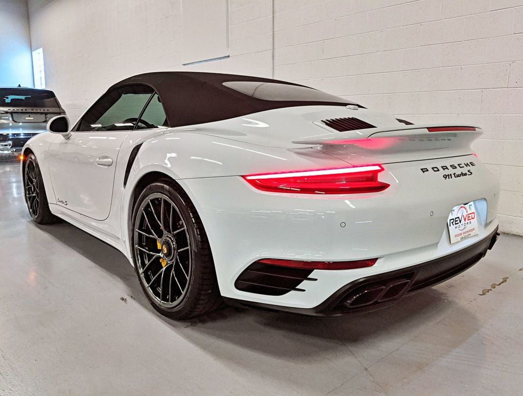 2018 Porsche 911 Turbo S Cabriolet - 22472980 - 15