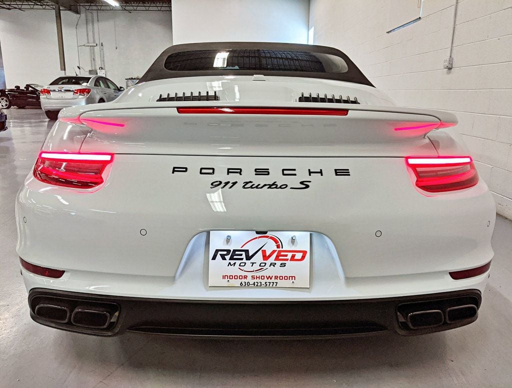 2018 Porsche 911 Turbo S Cabriolet - 22472980 - 16