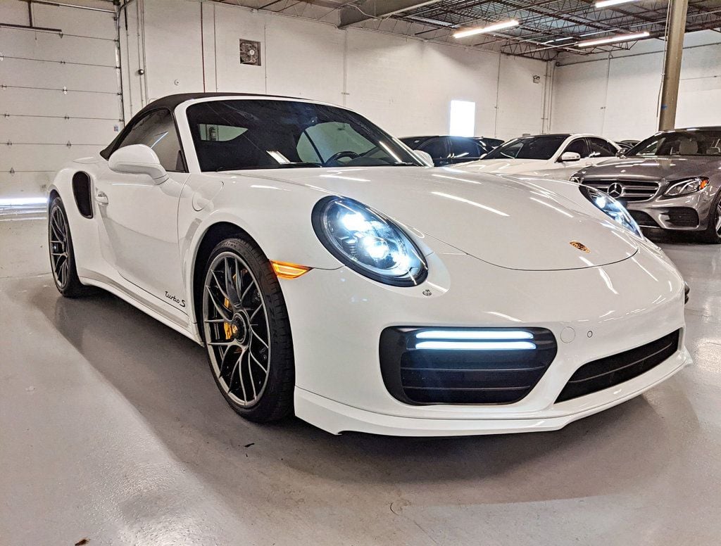 2018 Porsche 911 Turbo S Cabriolet - 22472980 - 18