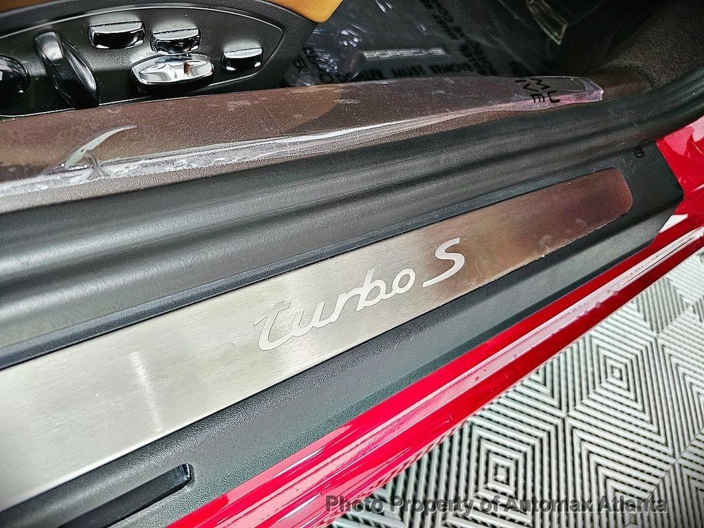 2018 PORSCHE 911 TURBO S coupe  - 22275779 - 33