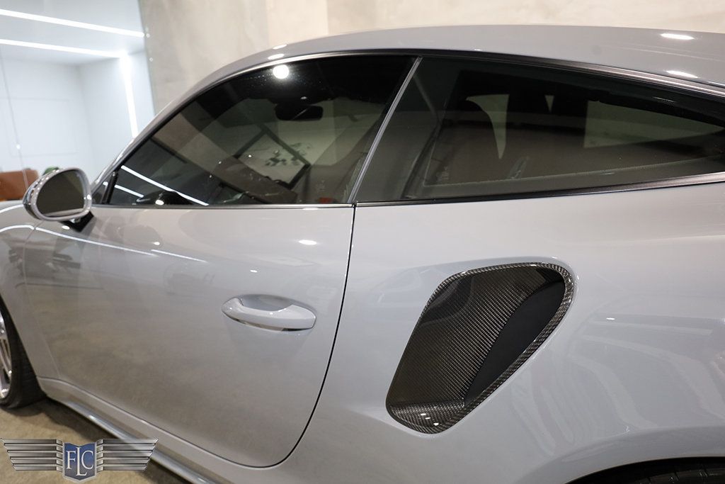 2018 Porsche 911 Turbo S Coupe - 22116353 - 13