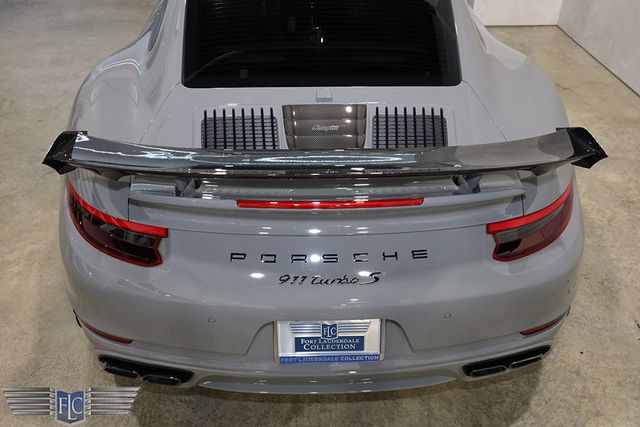 2018 Porsche 911 Turbo S Coupe - 22116353 - 15