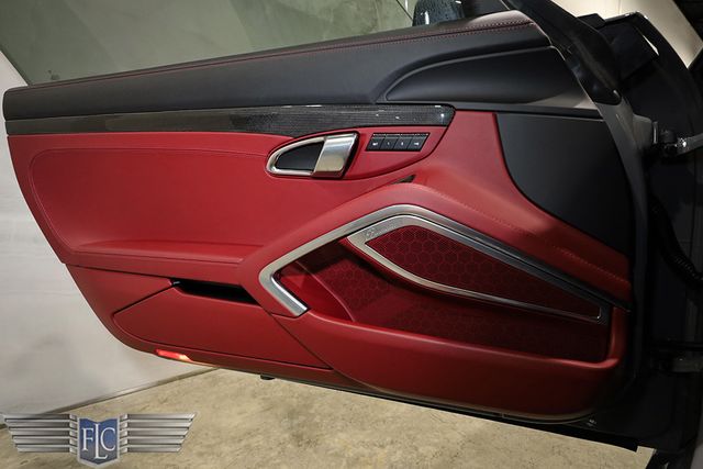 2018 Porsche 911 Turbo S Coupe - 22116353 - 20