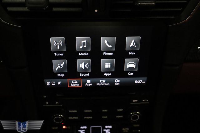 2018 Porsche 911 Turbo S Coupe - 22116353 - 28