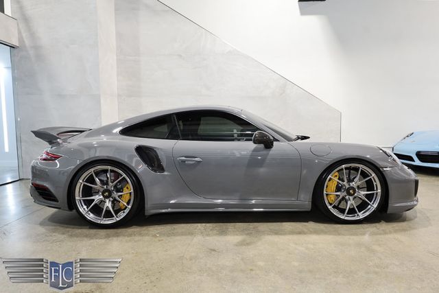2018 Porsche 911 Turbo S Coupe - 22116353 - 2