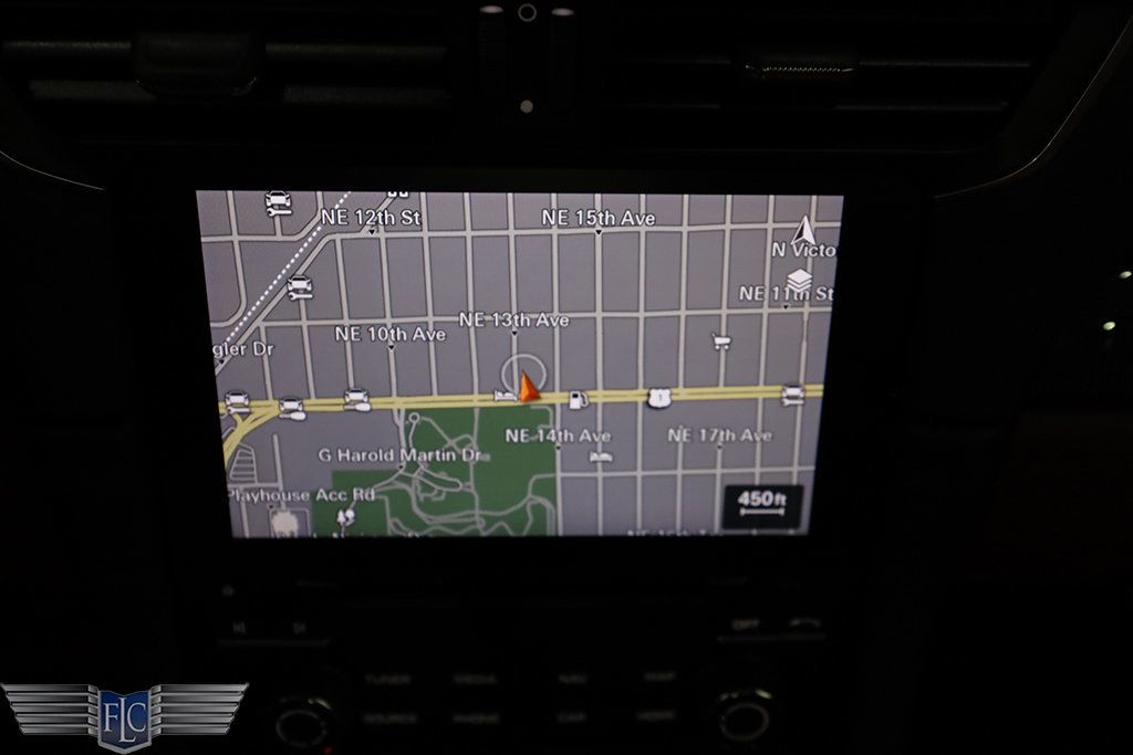 2018 Porsche 911 Turbo S Coupe - 22116353 - 30