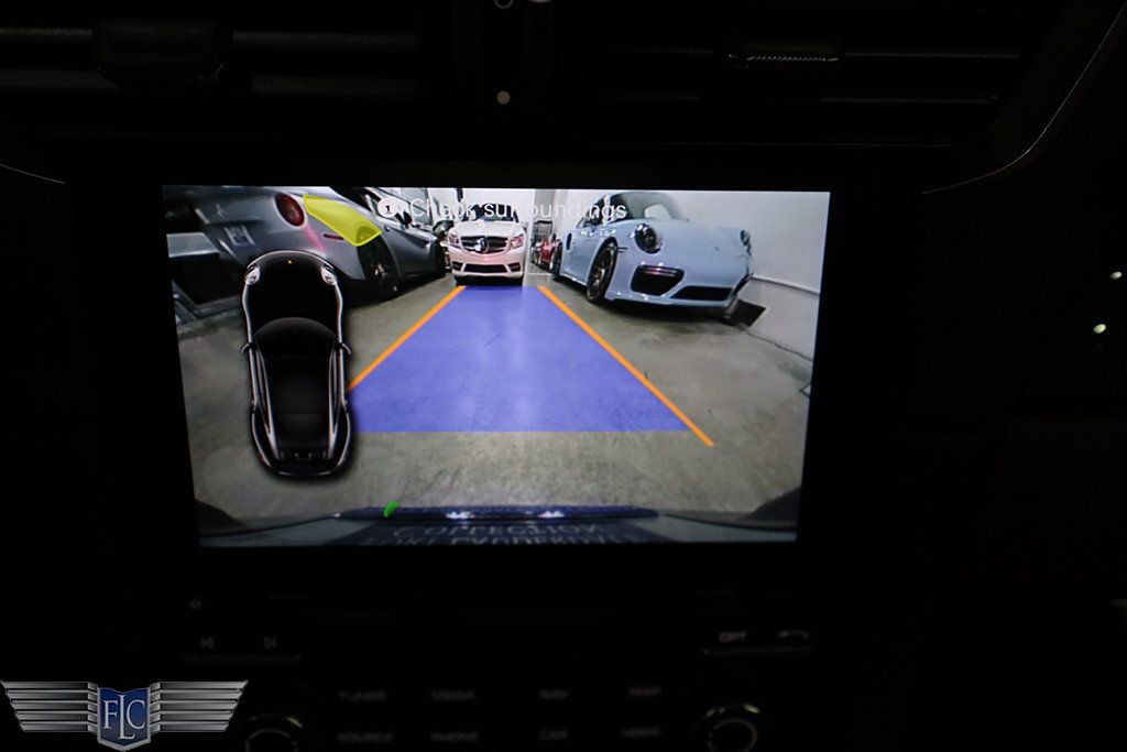 2018 Porsche 911 Turbo S Coupe - 22116353 - 31