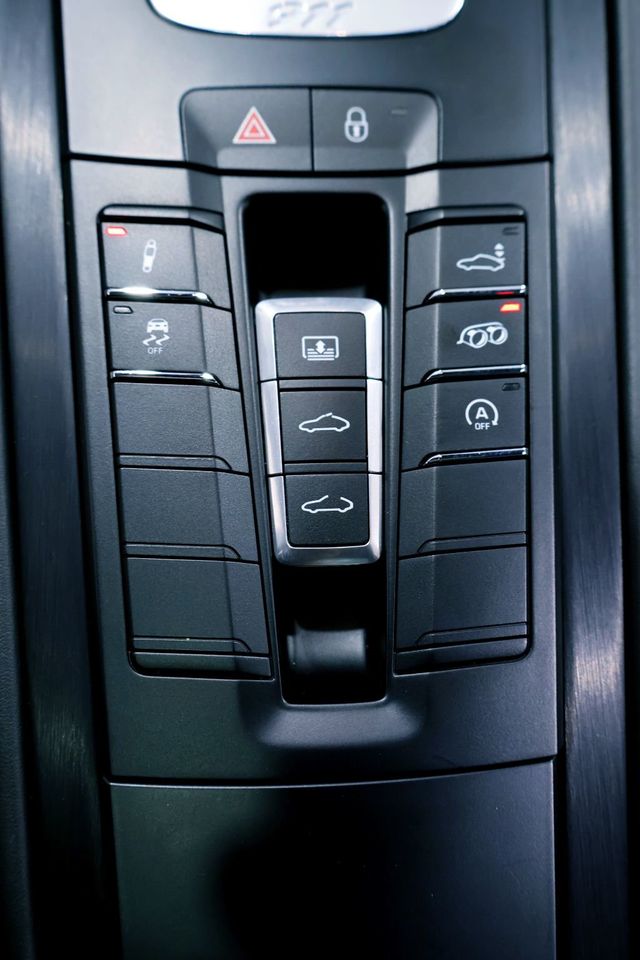 2018 Porsche 911 CARRERA 4GTS CPE BLACK...6,993 Miles...Rare 4GTS!! - 22953098 - 29