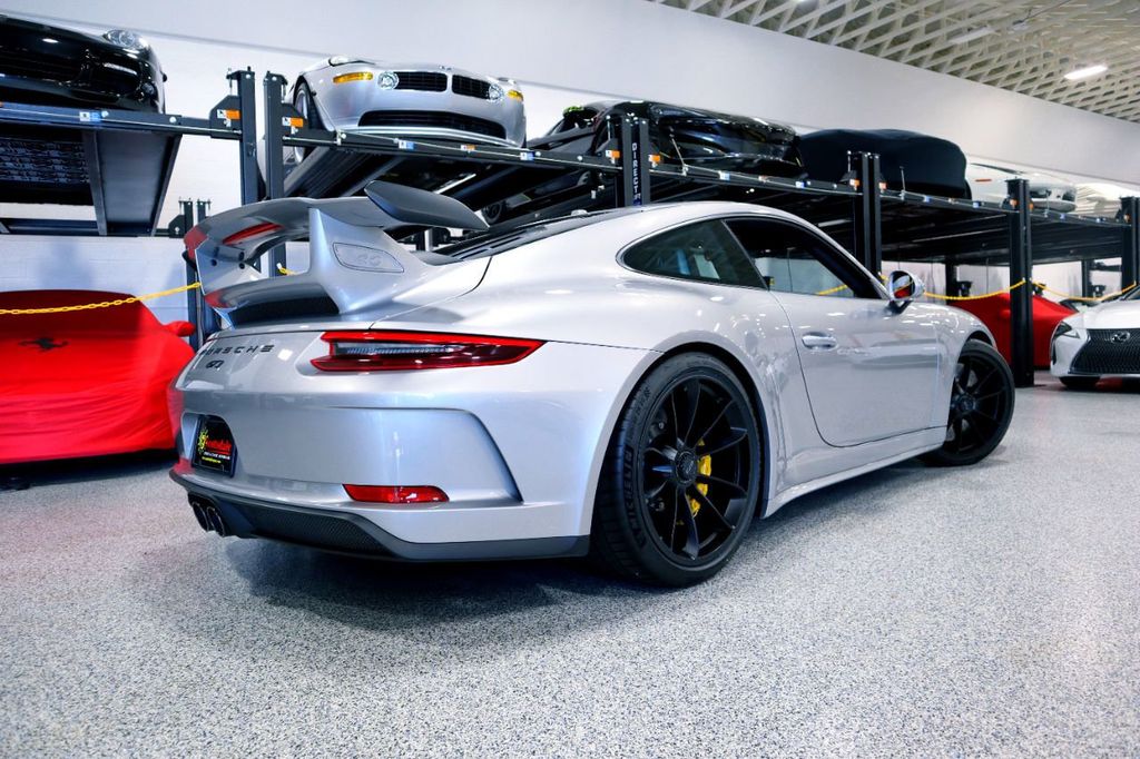 2018 Porsche 911 GT3 PDK * ONLY 8K MILES...PCCB, SPORT SEATS... - 22286767 - 7