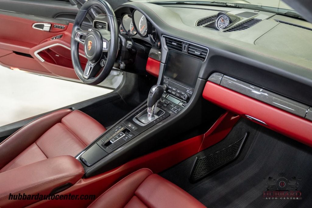 2018 Porsche 911 Turbo  - 23003369 - 25