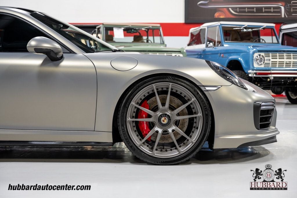 2018 Porsche 911 Turbo  - 23003369 - 34