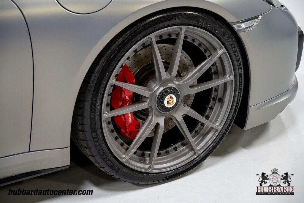 2018 Porsche 911 Turbo  - 23003369 - 36