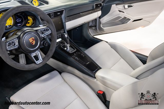 2018 Porsche 911 Turbo S  - 22992493 - 19