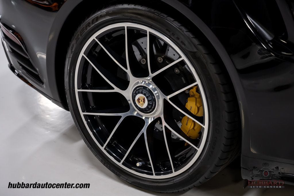 2018 Porsche 911 Turbo S Turbo S Cabriolet - 22936820 - 38