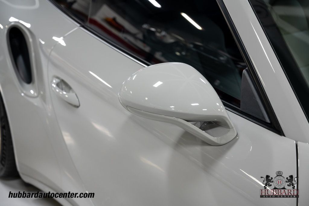 2018 Porsche 911 Turbo S Turbo S Coupe - 22992493 - 35
