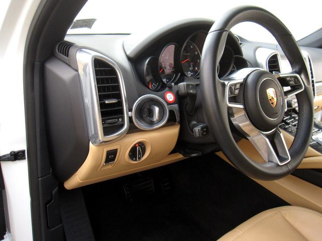 2018 Porsche Cayenne  - 22946771 - 18
