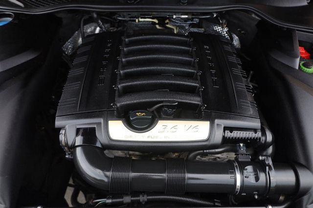 2018 Porsche Cayenne Base - 23053507 - 10